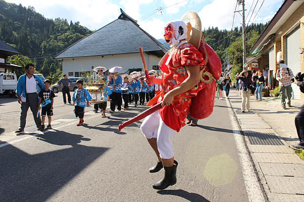 千国諏訪神社例祭 ささらすり