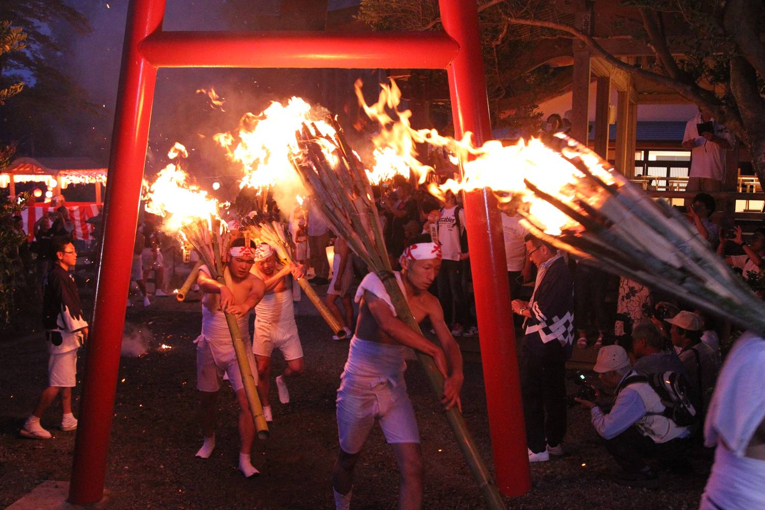 麓山の火祭り