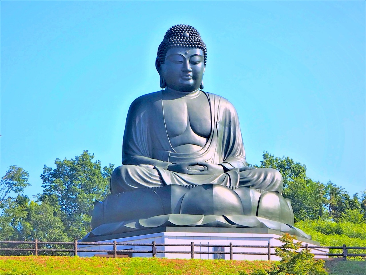 鹿野大仏(寳光寺)